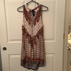 Earth toned sleeveless dress